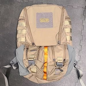 Mystery ranch rip ruck 32L